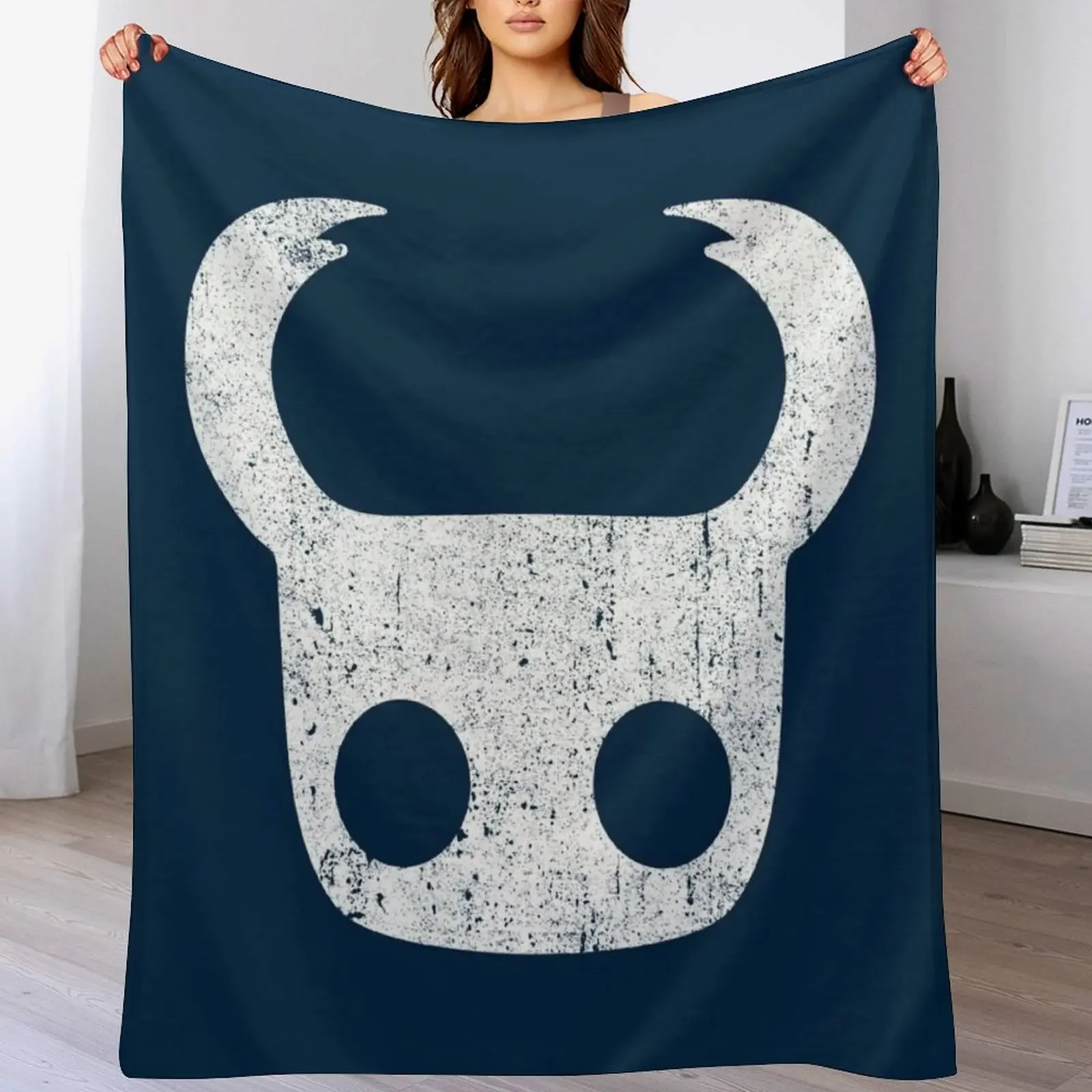Hollow Knight Throw Blanket Elegant Warm Throw Blanket for Hotel Home