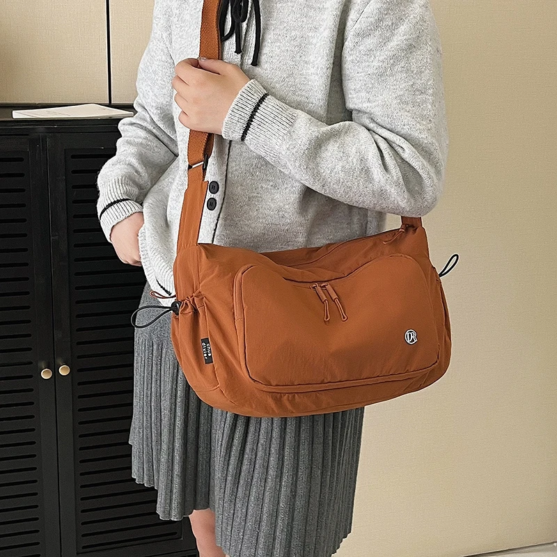 

Women's Large Capacity Multi Pocket Storage Lightweight Crossbody Shoulder Bag for School Travel Shopping Commuting Daily Use