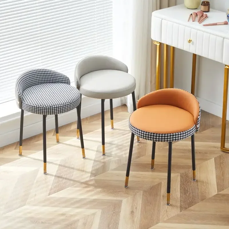 Anti-scratch Dressing Stools Nordic Makeup Stool Minimalist Bedroom Chair Living Room Furniture Wear-resistant Vanity Chairs