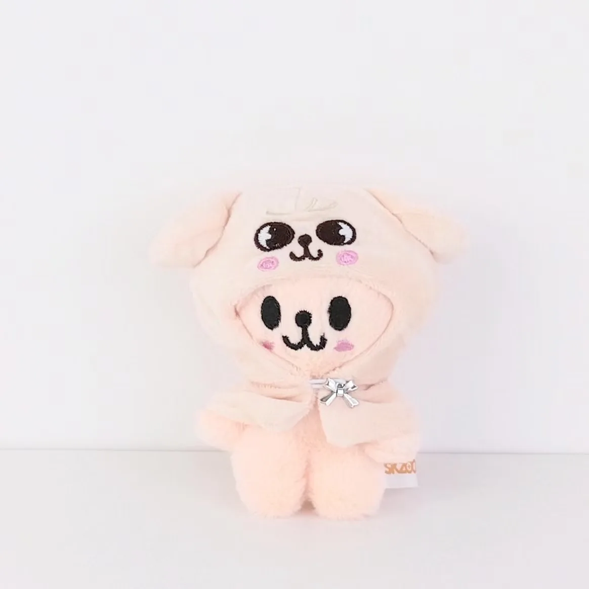 SKZOO Stray Kids Peluche 10 cm Mantello Abito Portachiavi Mini Ciondolo per bambola Ciondolo per borsa creativa Regalo per festival per bambini