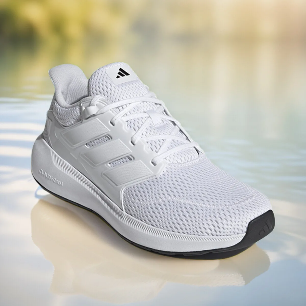 

Adidas ULTIMASHOW 2.0 Lightweight Breathable Sneakers, Ideal for Active Lifestyles and Casual Strolls