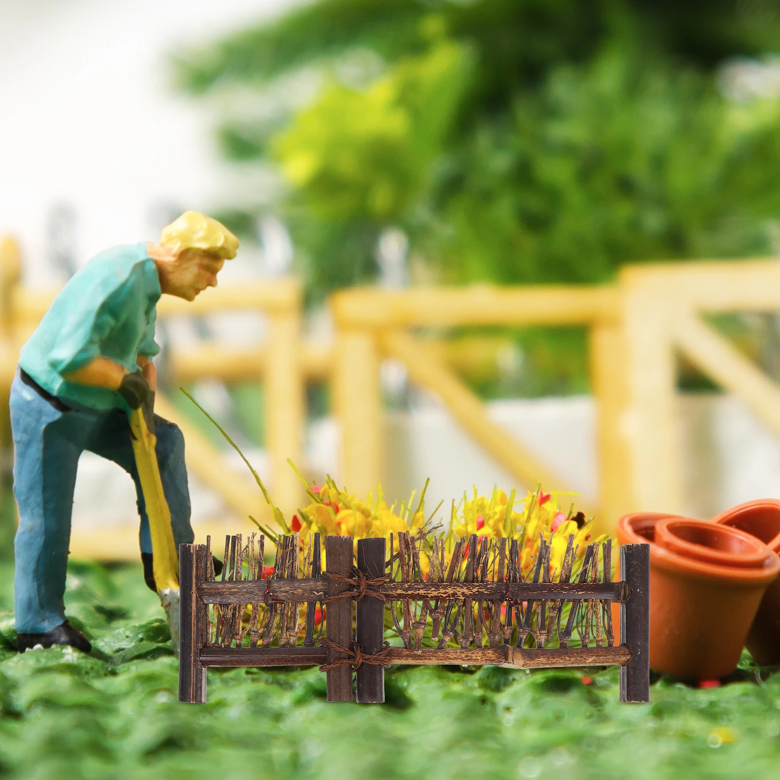 

Micro L Dark Brown Mini Garden Decor Simulation Table Flower Bonsai Craft Toy Fence Small Fence for Garden