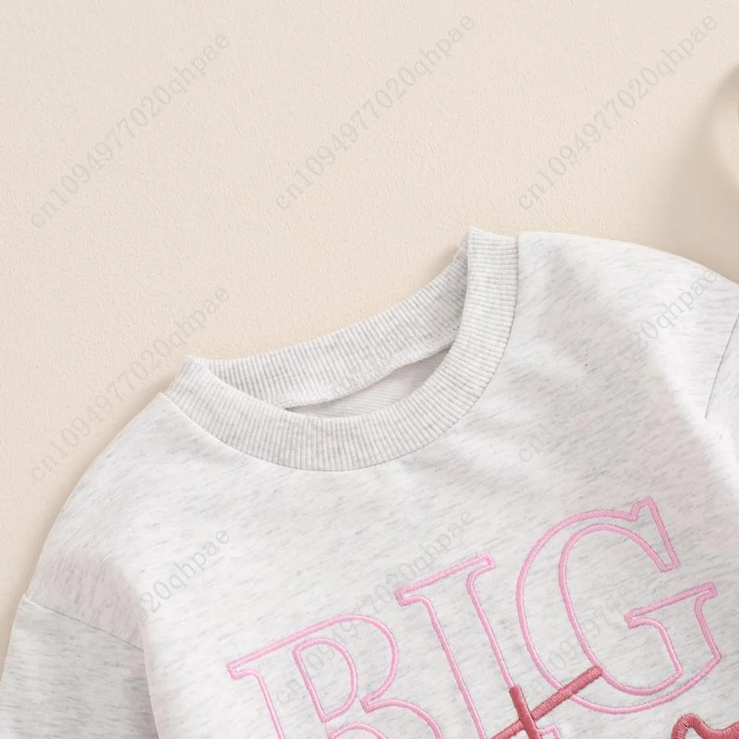 سويت شيرت للأطفال الصغار والبنات والأولاد، ملابس متطابقة مع الأخت والأخ، بلوفرات مطرزة بحروف، سويت شيرت برقبة دائرية، ملابس خريفية