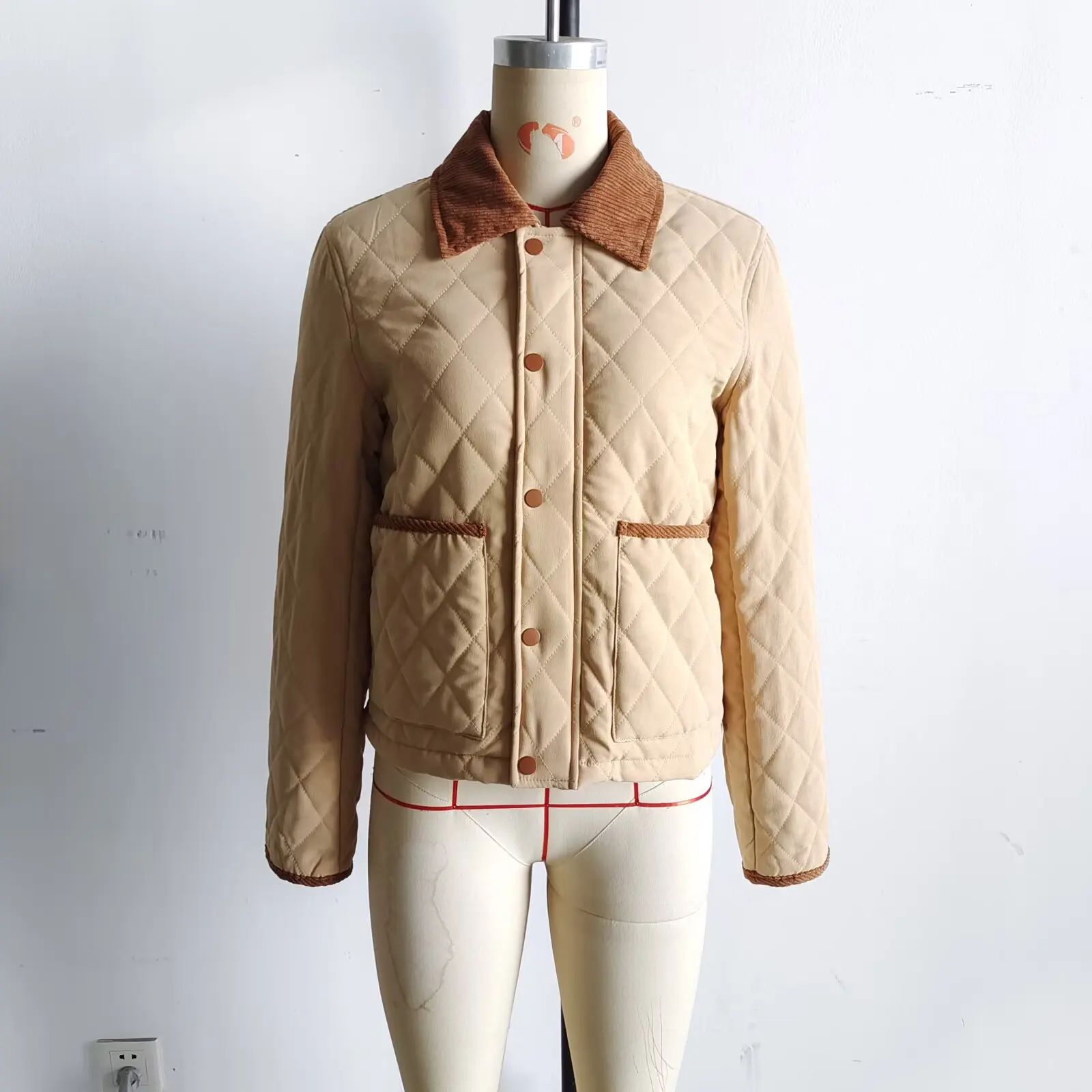 

Autumn Winter Women's Cotton Jacket Lightweight Warm Comfortable Versatile Collared Coat Stylish Color Block Topwear