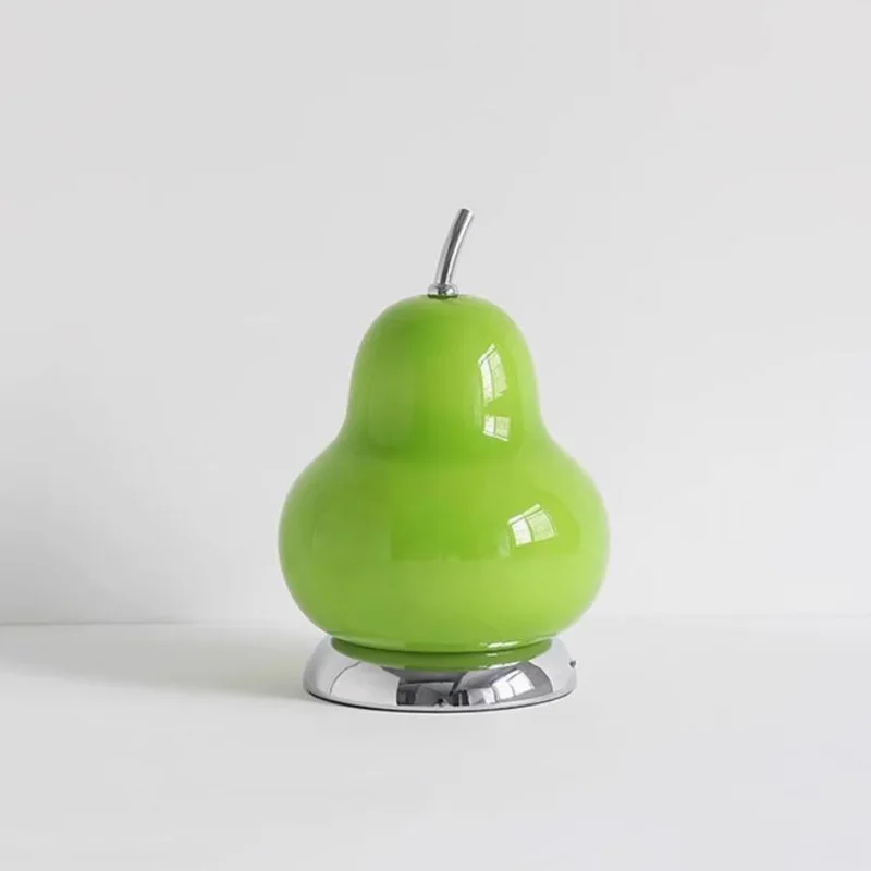 Medieval French Cream Pear Bedroom Bedside Study Charging Touch Portable Atmosphere Small Night Desk Lamp