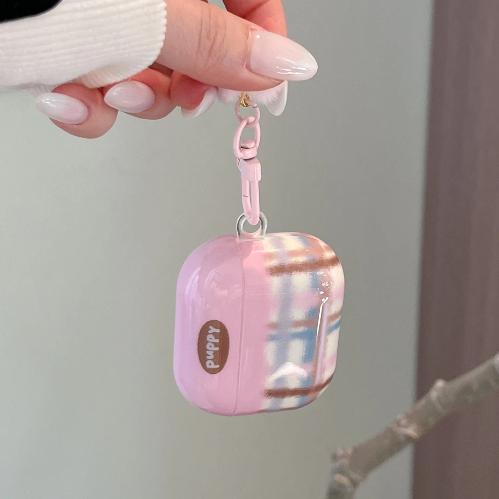 ドーパミンソリッドカラーグラフィティグリッドパターン、ぬいぐるみペンダント付き耐衝撃イヤホンカバーケース（AirPods 1、2、3、4、Pro、Pro 2、Pro 3対応）