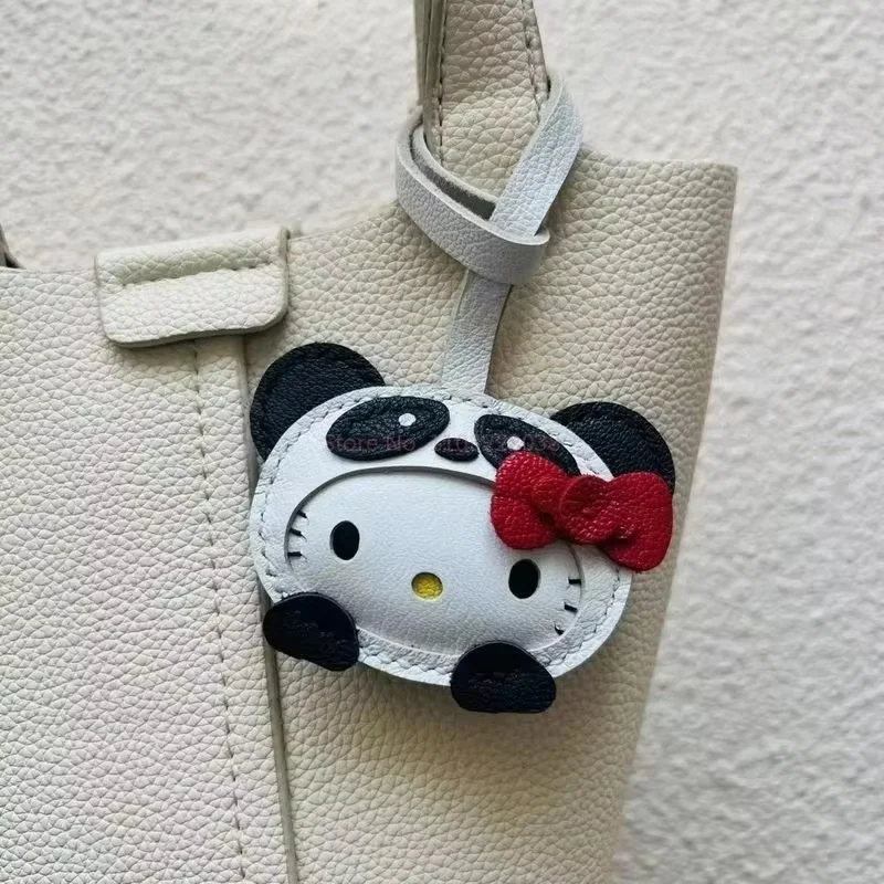 

Handmade Leather Hello Kitty Pendant Sheep Cross Dressing Design Cute Girl's Gift Birthday Car Keychain Handbag Accessory
