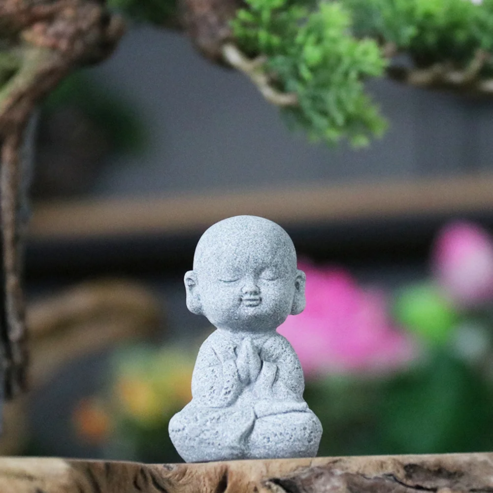 Little Buddhist Monks Figurine Buddha Stone Statue Tibetan Buddhism Zen Monk Garden Ornament Meditation Home Aquarium Decoration