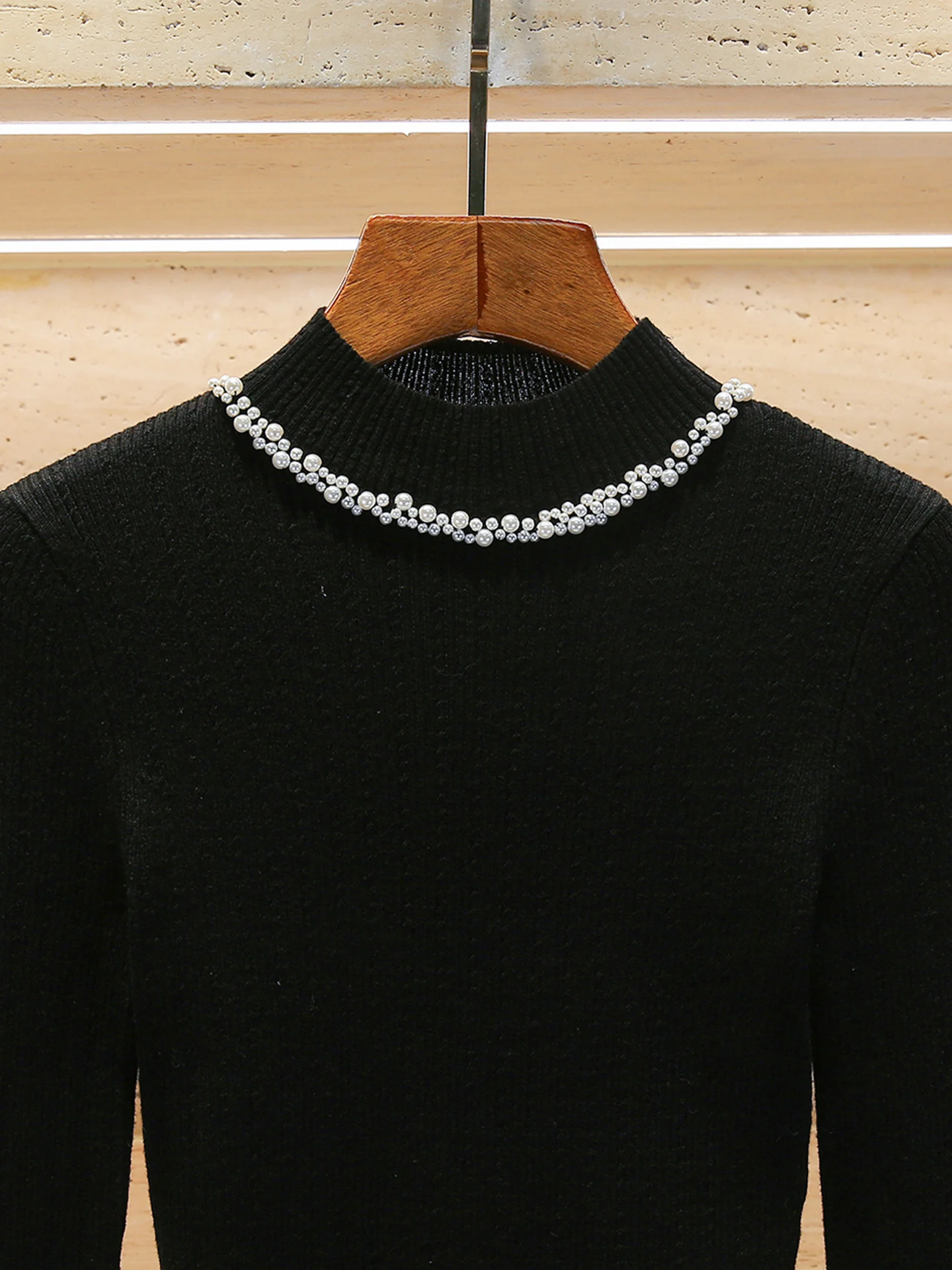 French Sle Slim Fit Knitted Sweater Women's Base Layer Top with Beads Autumn Winter Faion Versatile High End Ladies' Wear