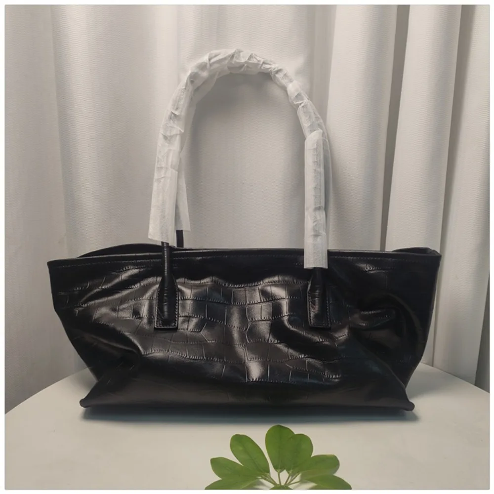 2026 New Light Tote Bag, High-end Large-capacity Shoulder Handbag, Unique Texture, Fashionable, Simple and Casual Daily