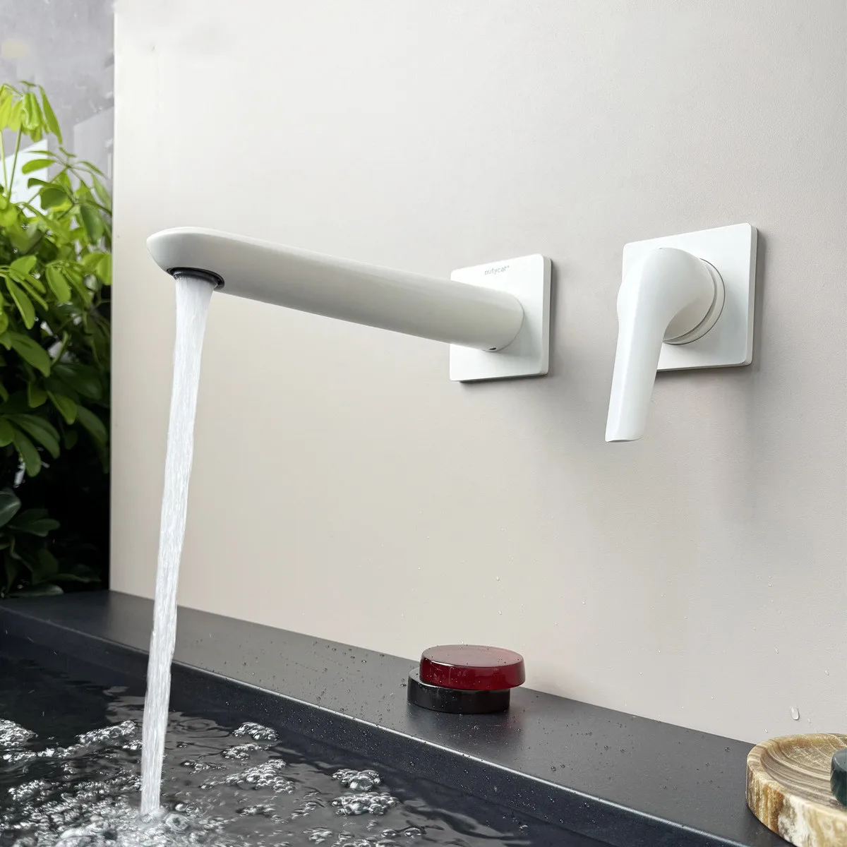 New Arrival Basin Faucets Brush Gold Bathroom Sink Faucets Hot Cold Wall Mounted white Mixer Water Tap Top High Quality