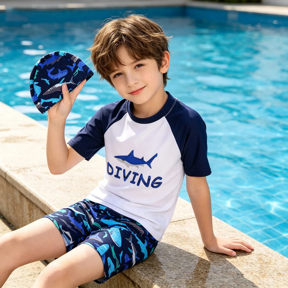 男の子用キュートなサーフ水着3点セット キッズラッシュガード - Boyshort Underwear のレビューと価格