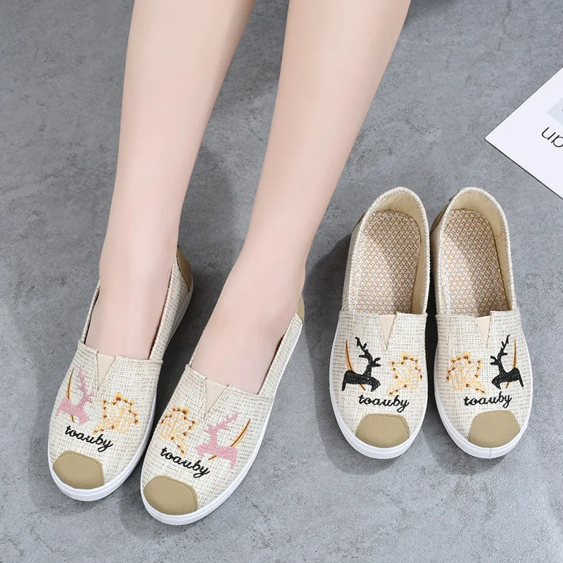 Women's Casual Comfortable Spring Autumn Old Beijing Cloth Shoes Sneakers Lazy Mom Shoes - Fashionable And Cozy