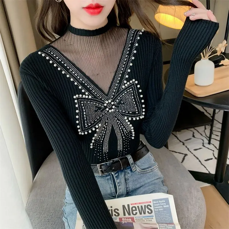 Women\'s Round Neck Autumn Winter New Sweet Gauze Patchwork Long Sleeve Pullover Diamonds Beading Sweater Hollow Out Knitted Tops