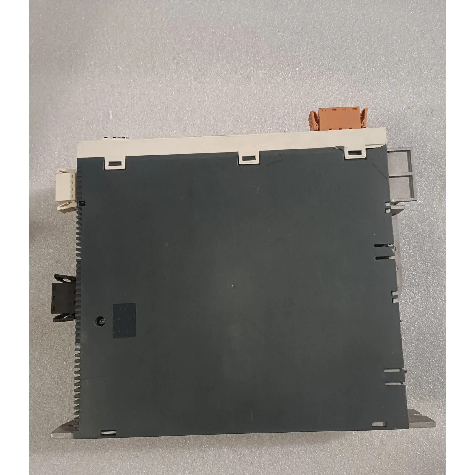 Servo Drive LXM32MD18M2 Com garantia