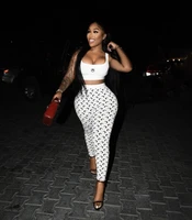 Stylish Lady Moon Printed Sports 2 Piece Set Women Sleeveless Crop Top and Skinny Pant