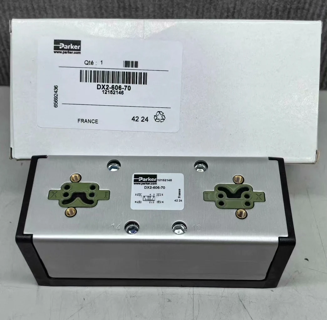 Parker Amplifier 027-2 2071-0, Brand New.