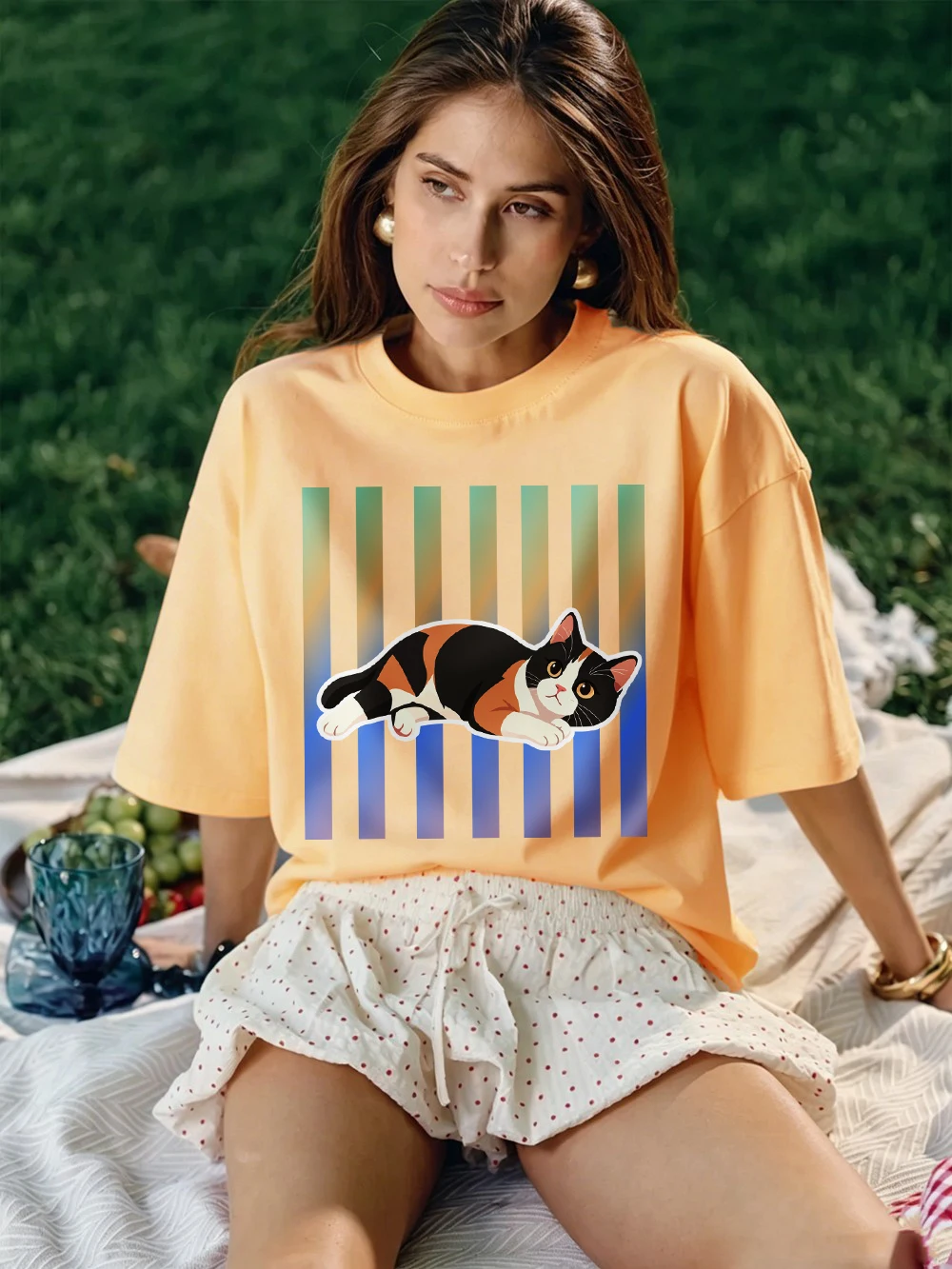 Calico Cat Lying Cute Printing T-Shirts Womens Cotton Summer Short Sleeve T Shirts O-Neck Oversized Tops Street Soft Clothes