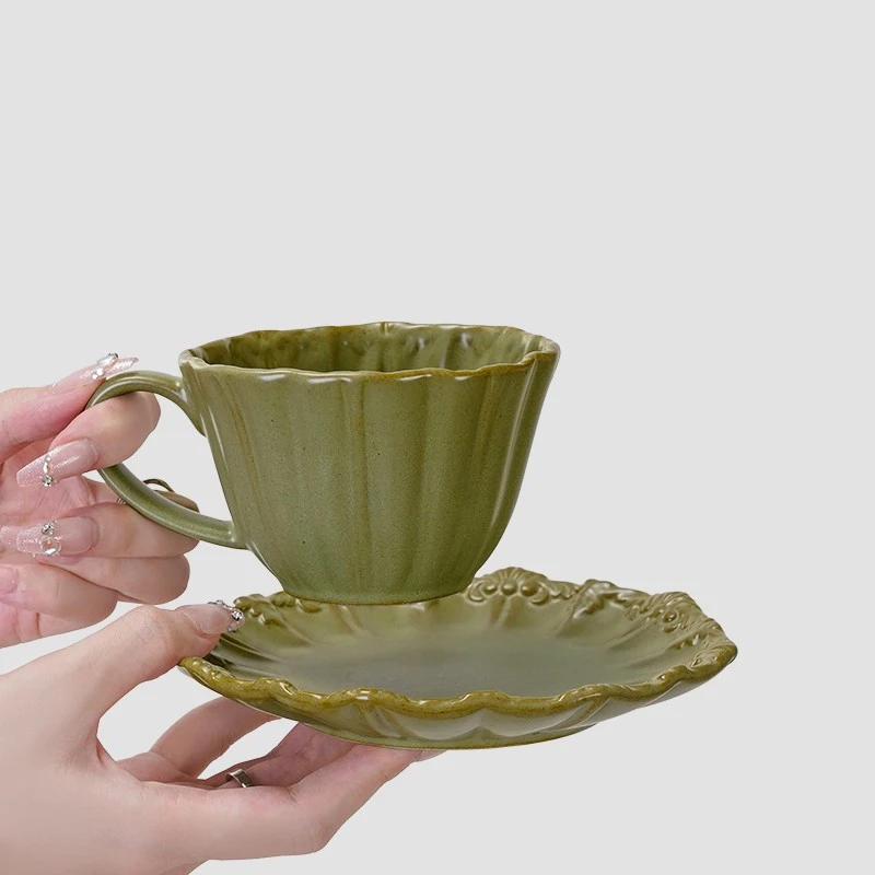 280ml Vintage Ceramic Cup Dish Women's High End Exquisite Texture Latte Cup Plate Set English Afternoon Tea Mug with Tray Sets