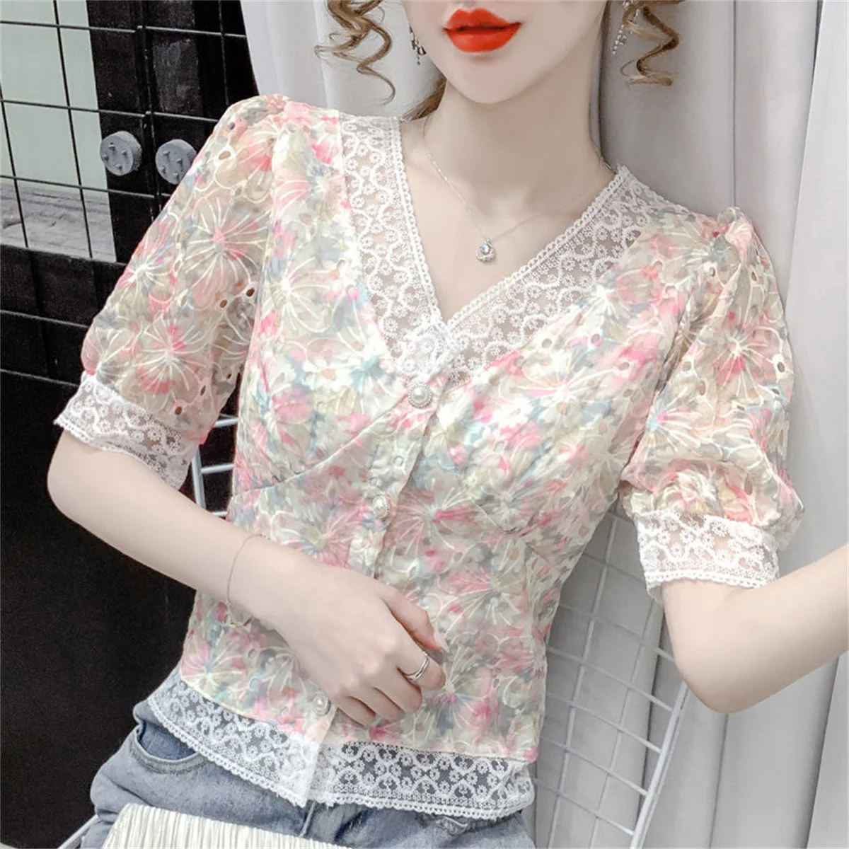 

Blouses Women Fashion Summer Chiffon Lace Bubble Sleeve Floral Tops