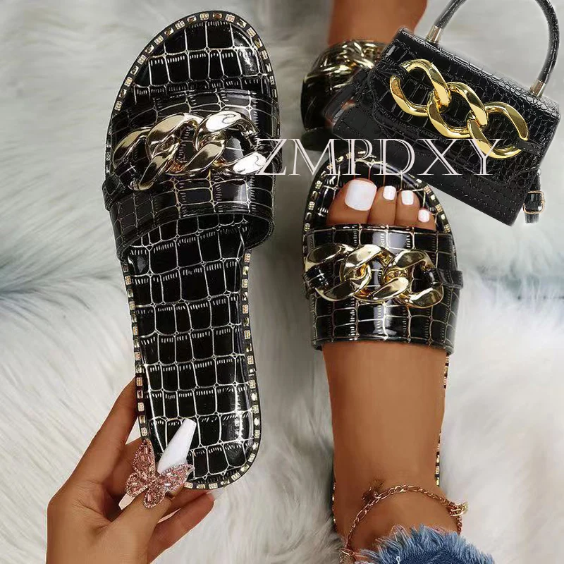 New Arrivals Designer Wholesale Summer Chain Women's Flat Slippers And Bag Set Beach Ladies Platform Sandals Matching Purse Set