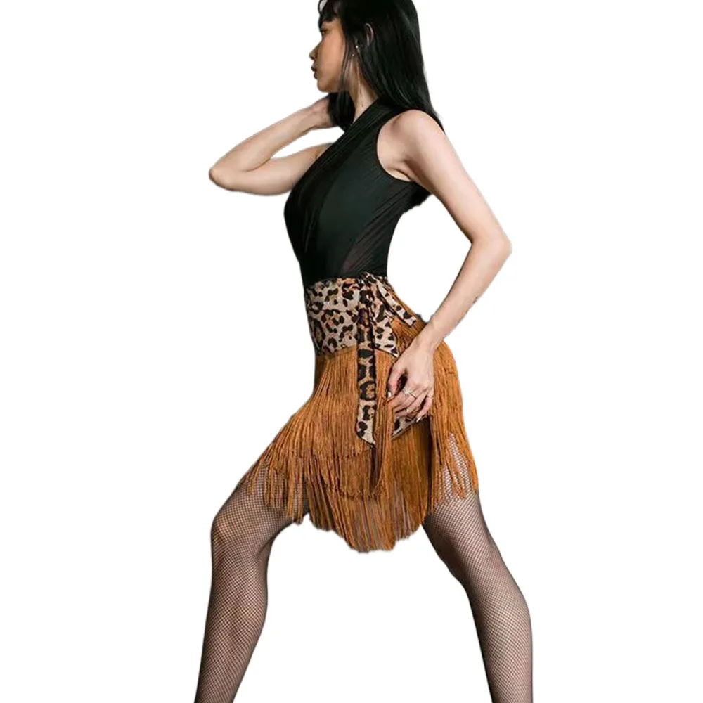 タッセル付きラテンダンススカート レオパード柄 プロ仕様 ルンバダンススカート ステージ衣装 チャチャダンスウェア パフォーマンスコスチューム