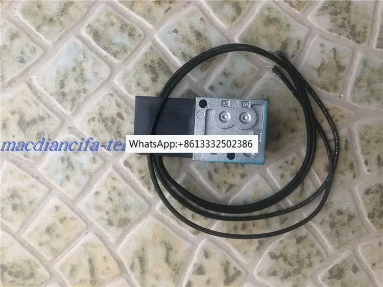

Электромагнитный клапан 45A-AA1-DBCA-1BA (32-5650), новый стандарт для верхних и нижних втулок инструментов станка Hasse 2022 года.
