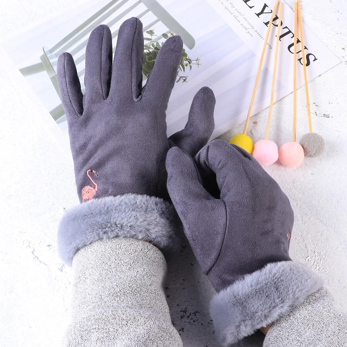 

Women Touch Screen Warm Gloves Female Winter Outdoor Riding Cotton Gloves 082e-2 Grey Wear Resistant Nonslip Touchscreen