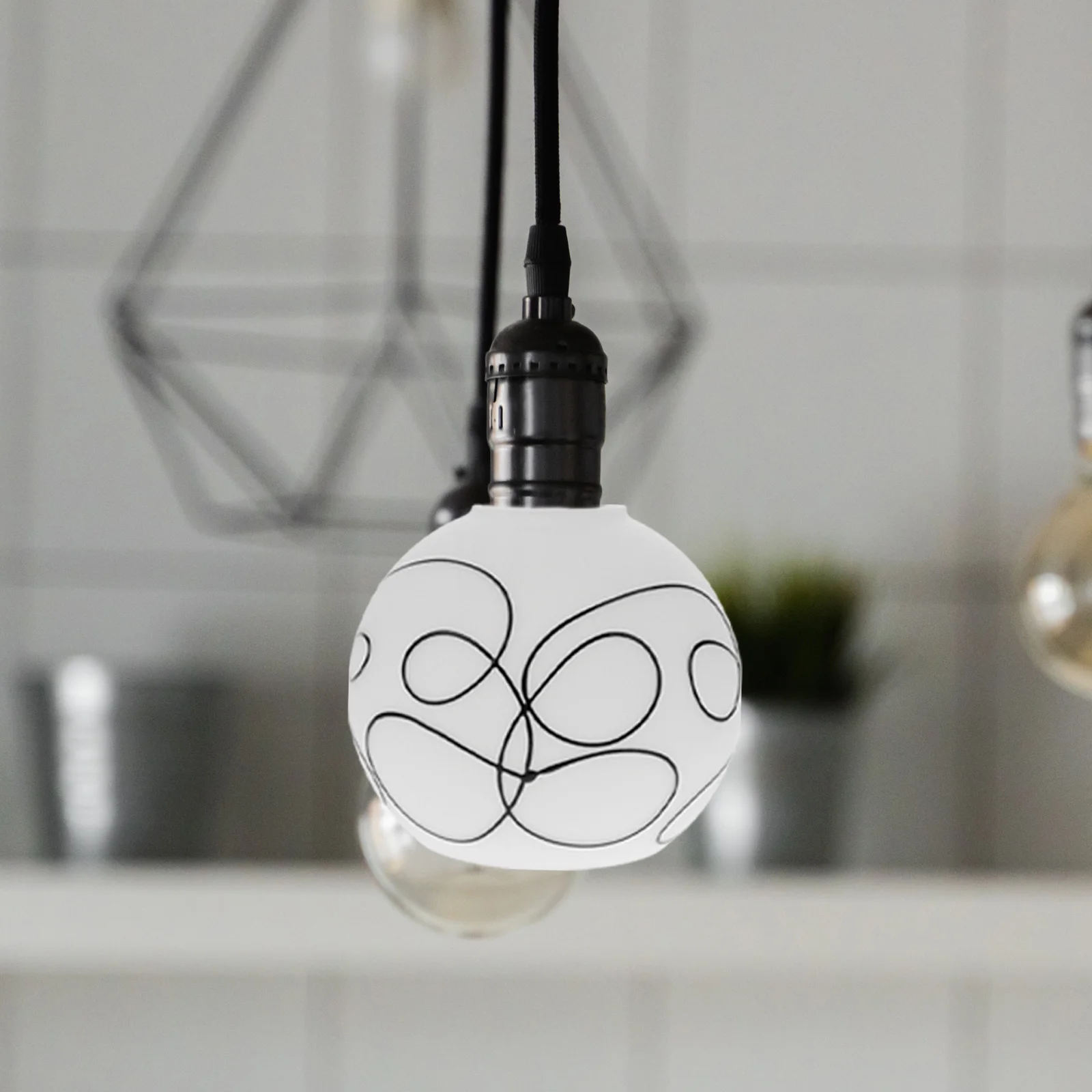 

Pendant Light Glass Lamp Shade Ceiling Lamp Cover Replacement Stable Delicate Glass Lampshade Home Decoration