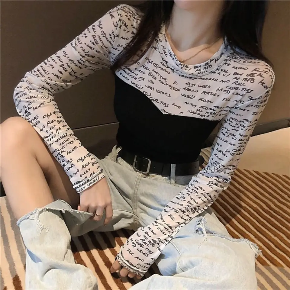 Female Tops Off Shoulder Striped 2024 Slim Women's T Shirts Sexy Tees Korean Style Tall Sale Clothes Fashion 2000s Old OTshirts