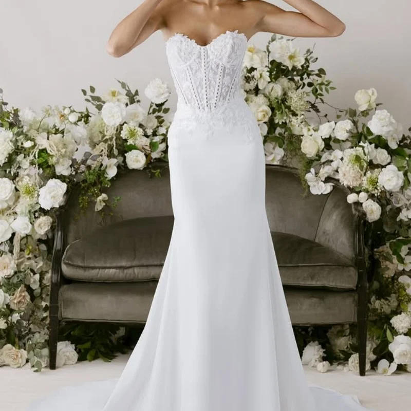 White Sweetheart Ball Gown Wedding Dress With Decoration A-Line vitable Long Sleeves Detachable Train Bridal Gowns Customized