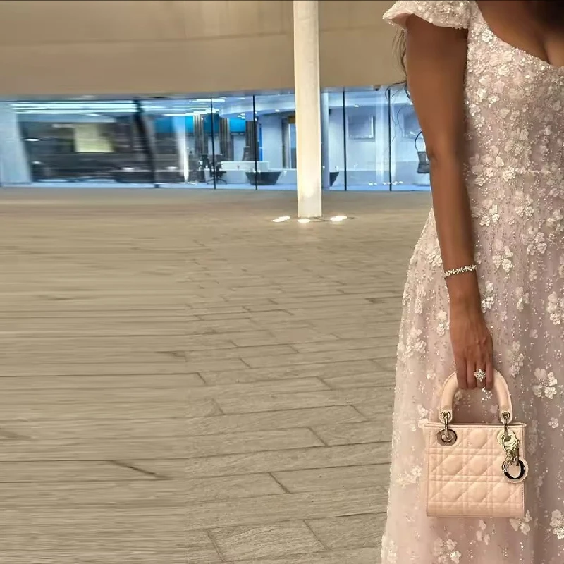 

A-Line vestidos de fiesta Pink Square Collar Prom Dress Short Sleeve Backless Customized Luxurious Women Evening Dresses
