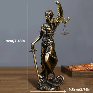 Harz Nachahmung Göttlichkeit von Gerechtigkeit Ornamente, europäischer Stil, kreative Heimdekoration, Tisch, Retro, 1 PC 12 Hauptverkaufsstatue Justiz - №1