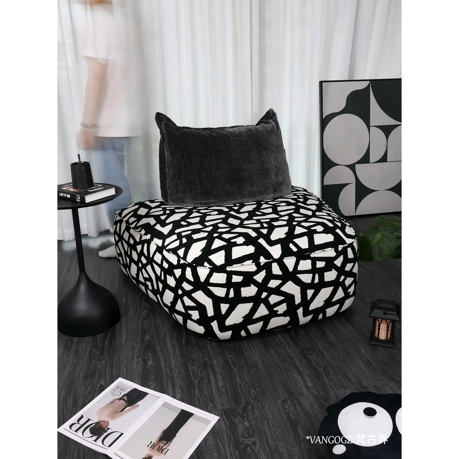Italian minimalist zebra pattern leisure chair striped lazy sofa movable backrest modern simple single sofa
