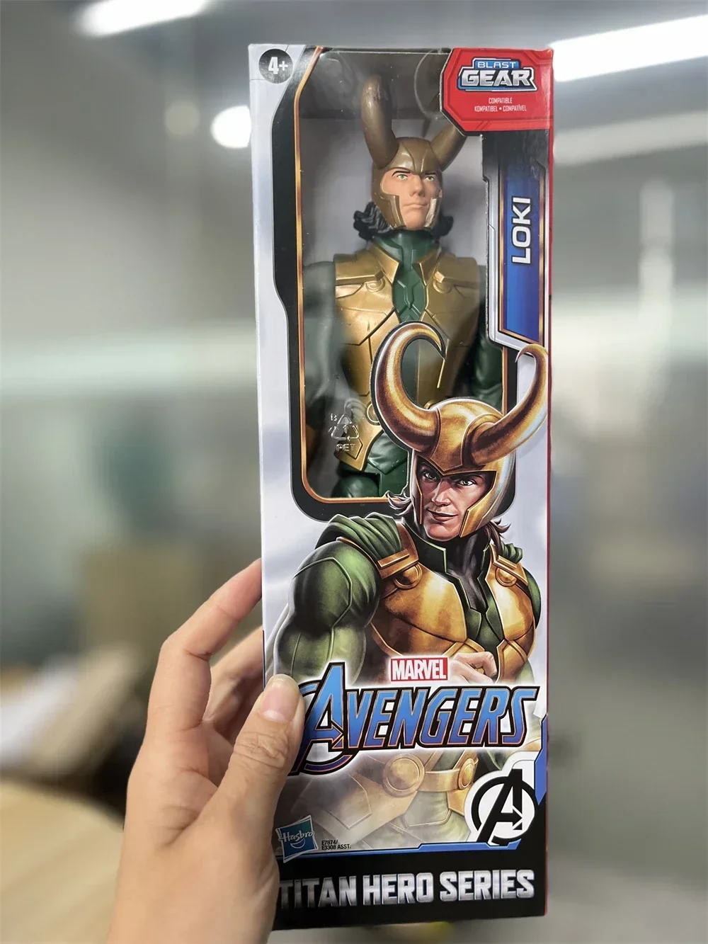 Hot Toys Marvel Avengers 12-Inch Titan Hero Series Loki Laufeyson God of Evil Action Figure for Kids Adults Birthday Gift E7874