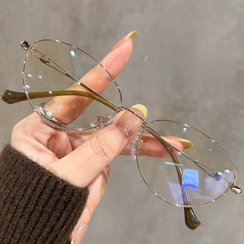 Elliptical metal frame anti-blue light glasses - Korean version for ladies, elegant and stylish decorative glasses