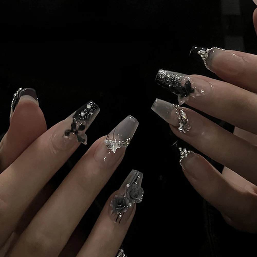 50 pçs misturado encantos do prego lua escura borboleta 3d resina decoração do prego borboleta urso rosa flor arco cobra jóias peças diy