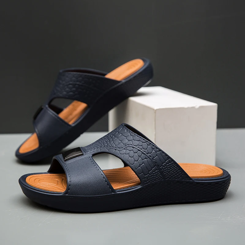

Retro Large Size Leather Beach Slippers Soft Breathable Anti Slip Wear Resistant Casual Outdoor Summer Daily Wear