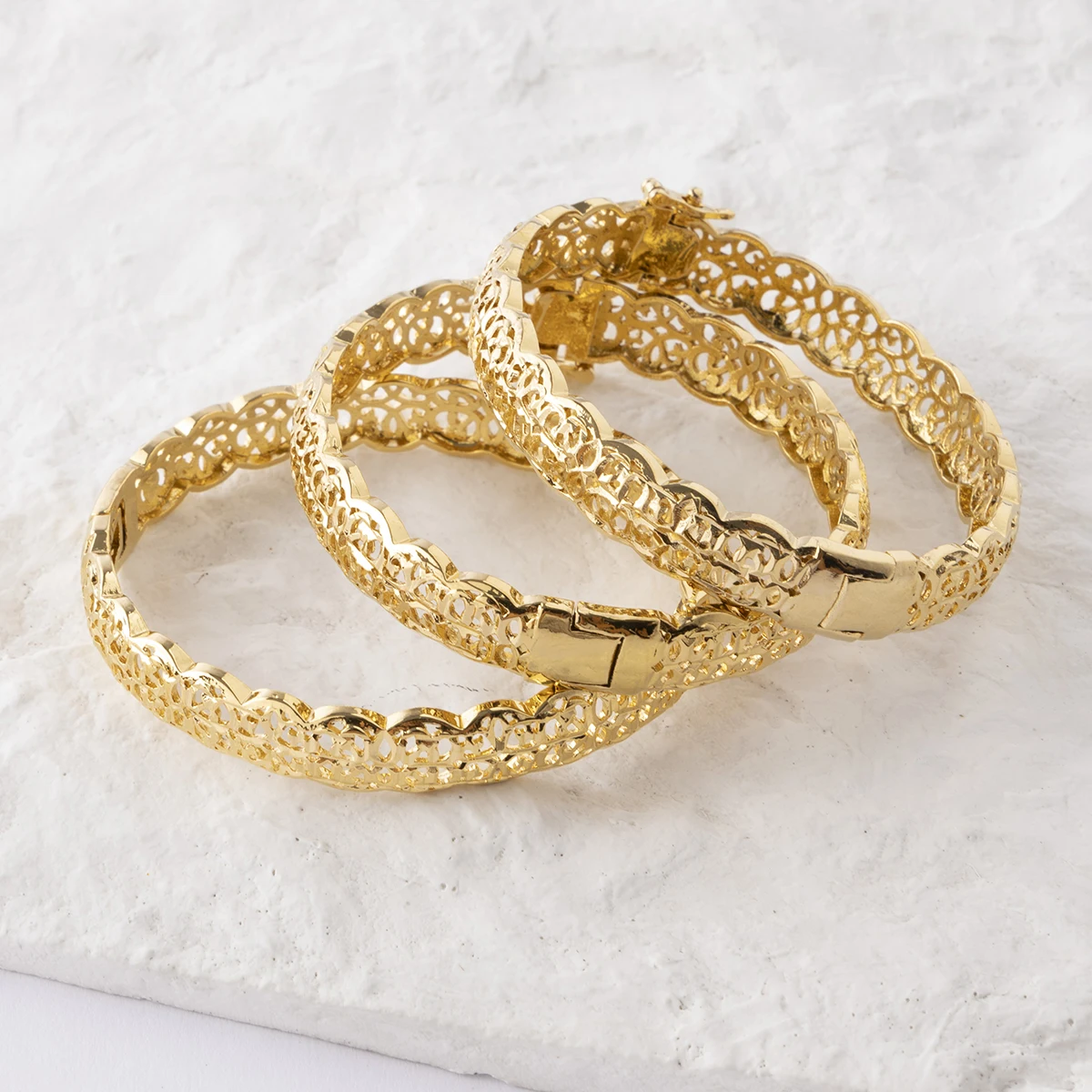 18k Gold Color Jewelry Set for Party Design Earrings and Pendant Necklace Bracelet Ring Set for Engagement