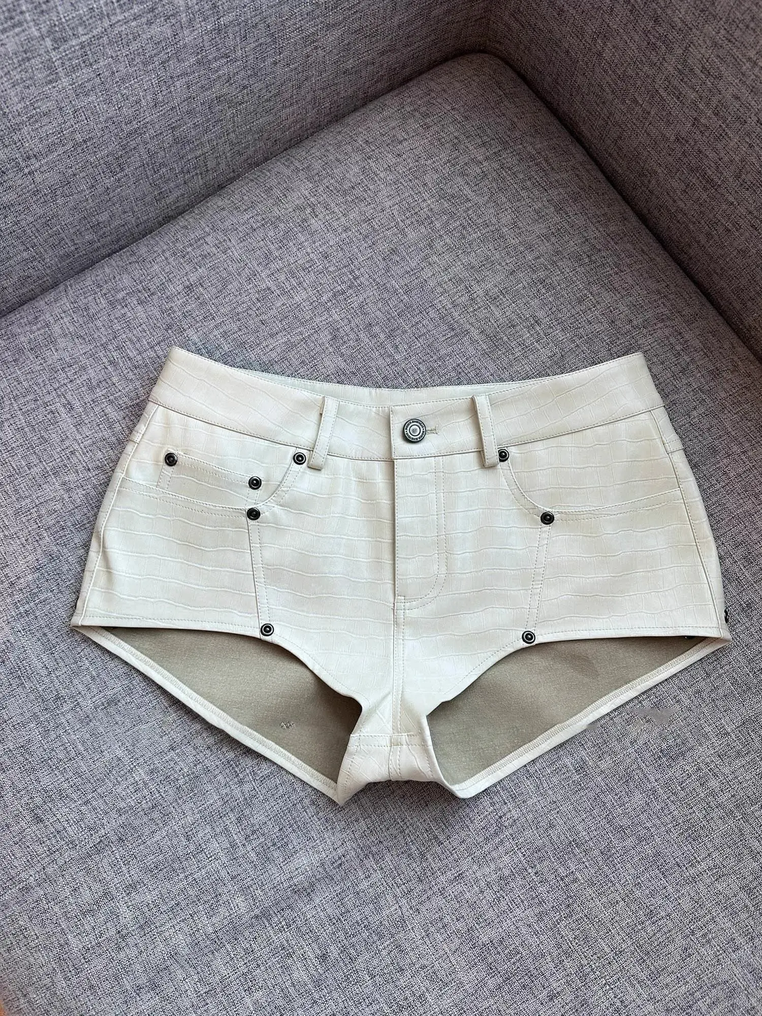 American Spice Girl Low Waist Pu Leather Shorts Women's Autumn and Winter New Slim-fit Hip-wrapped Hot Pants