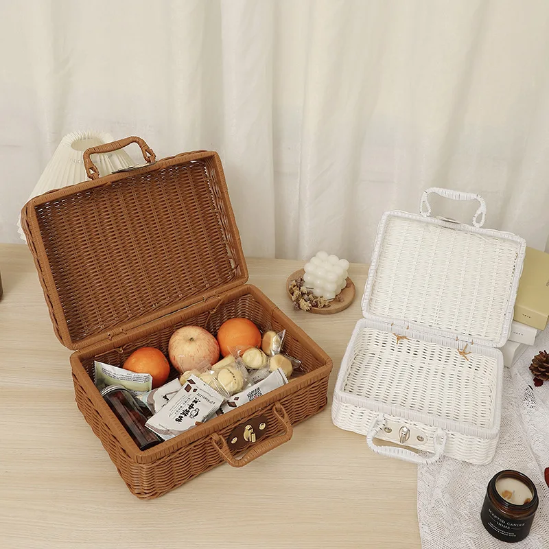 2023 Idyllic Style Gum Rattan Woven Picnic Box Retro Storage Luggage Photos Props Sorting Box Candy Box Gift Box