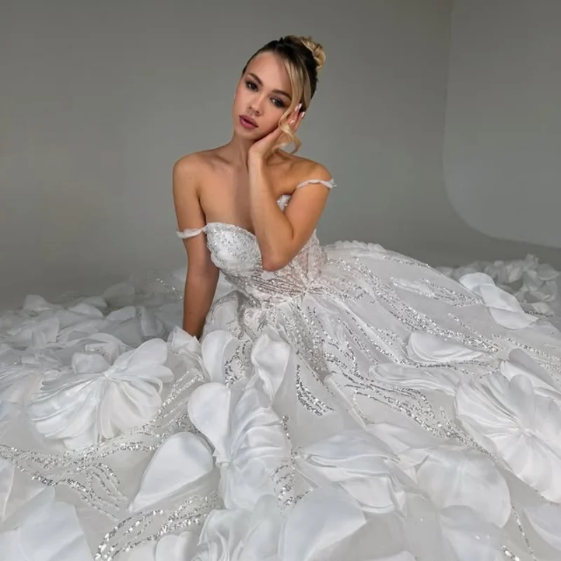 

Shiny White Appliques Wedding Dresses свадебное платье A skirt glitter 3D flower decal Gowns Made wedding dress