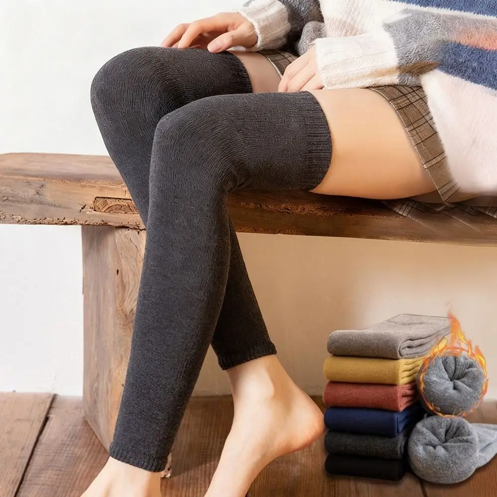 جوارب طويلة ناعمة وسميكة ودافئة لحماية الساق ومضادة للرياح ومضادة للبرد وأكمام طويلة جوارب أنبوبية مرنة للجنسين