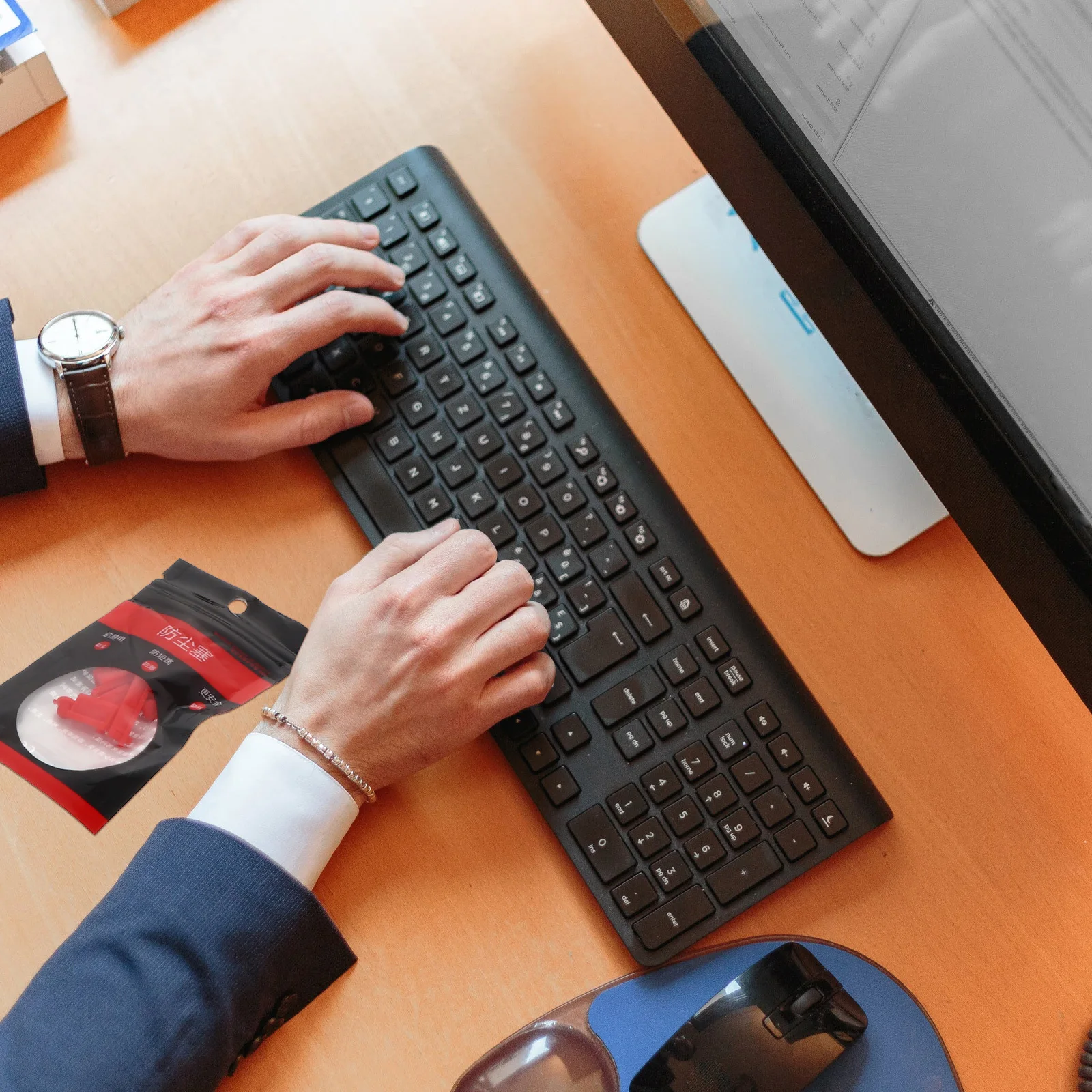 

160pcs 10 Charging Port Plug Silicone Laptop Plugs For Charging Port Stopper Computer Connection Ports Dust Plug Zero