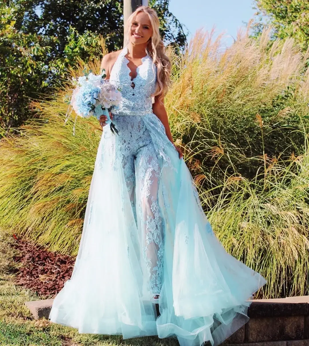 

Backless Lace Wedding Jumpsuits With Detachable Skirt Appliques Halter Neck Sleeveless Sexy Boho Bridal Gown Customized