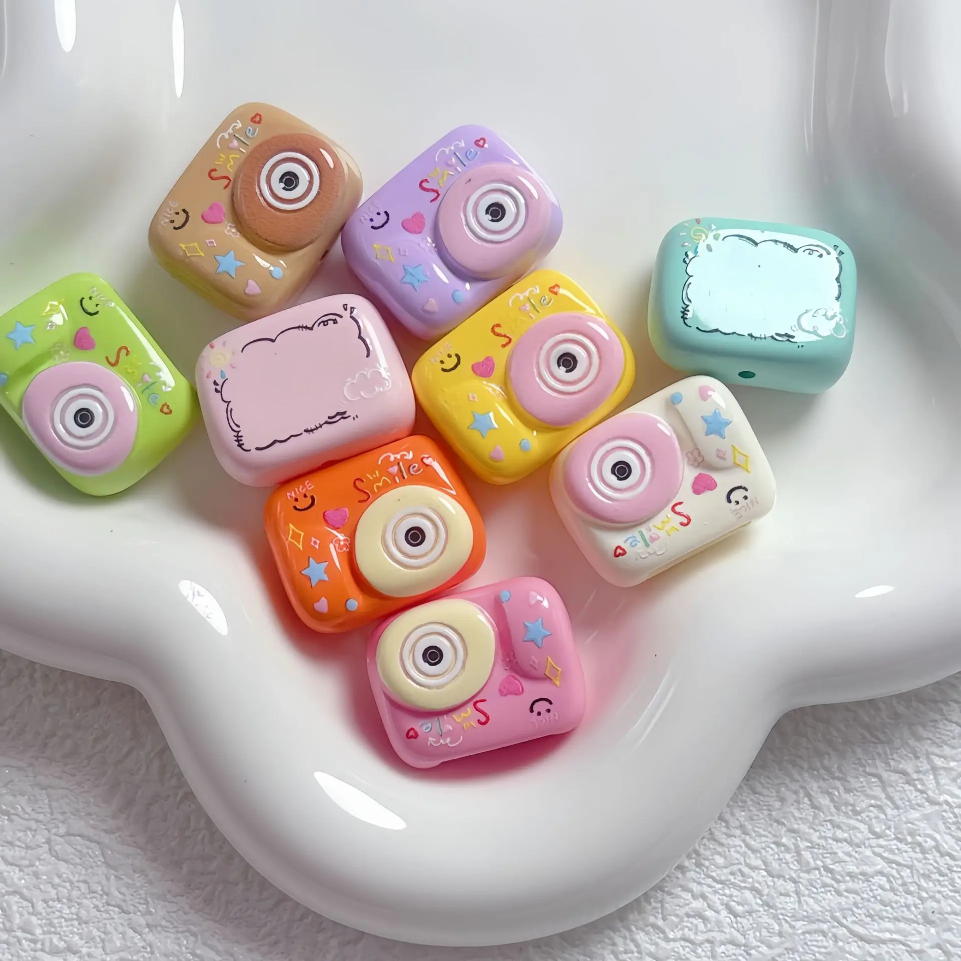 Newest Colorful Acrylic Simulation Cute Camera Shape Plastic Jewelry Beads Fit Phone Chain Keyring Bracelets 25pcs 25*14*12mm
