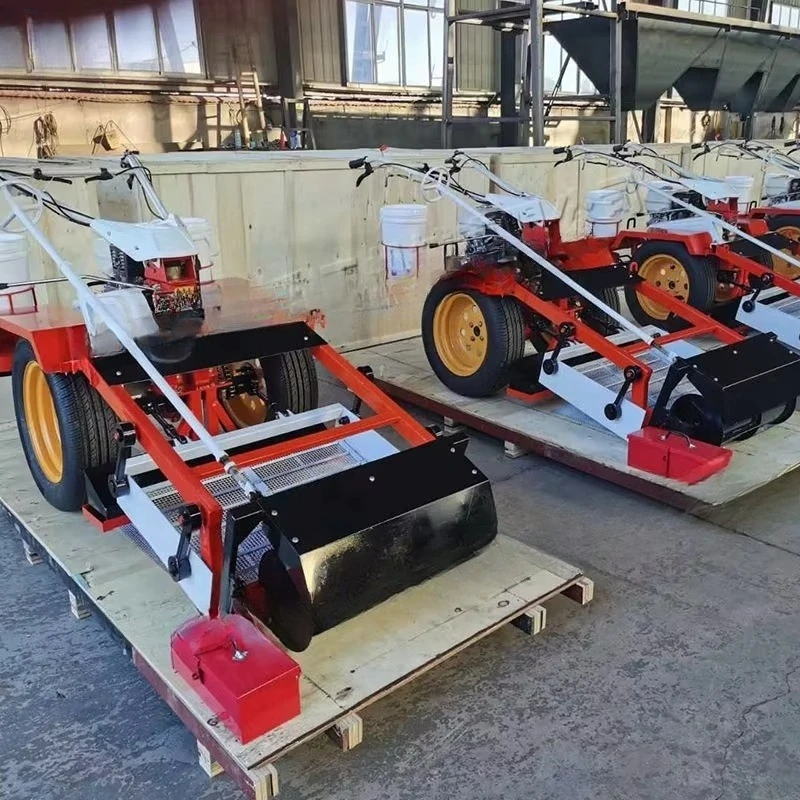 Hand Push Tracked All-in-One Beach Cleaner Machine  Sand Trash Screening  Waste Removal Equipment for Beach  Gobi Desert