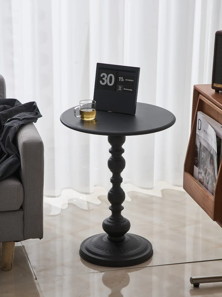 

The product can be customized.American retro coffee table with small side and several bedrooms, living room tray, floor