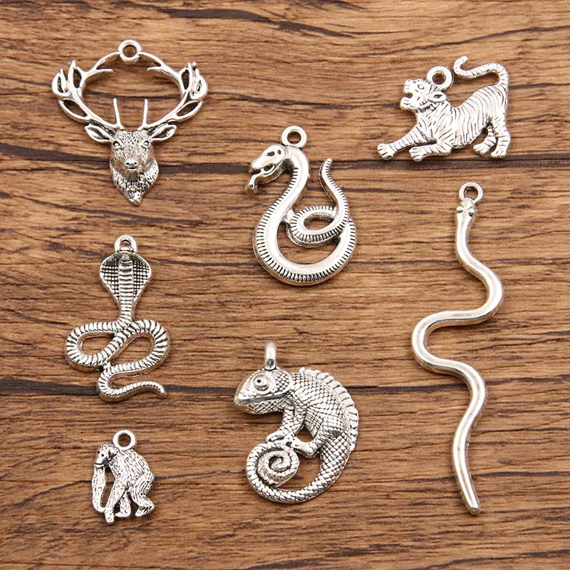 10pcs Alloy Animal Snake Lizard Deer Tiger Monkey Charm Bracelet Earrings Keychain Bag Necklace Pendant Decoration Accessories