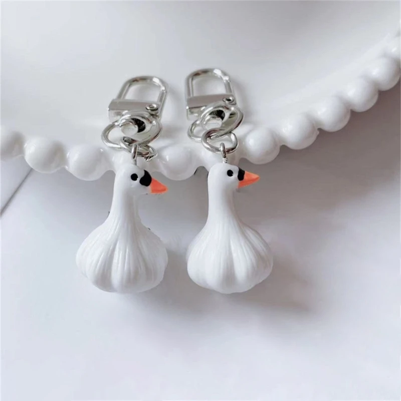 ZB91 Eye Catching Garlic Duck Keychain Fashionable Accessories Portable Key Holder Waterproof Keychain Unique Keyrings